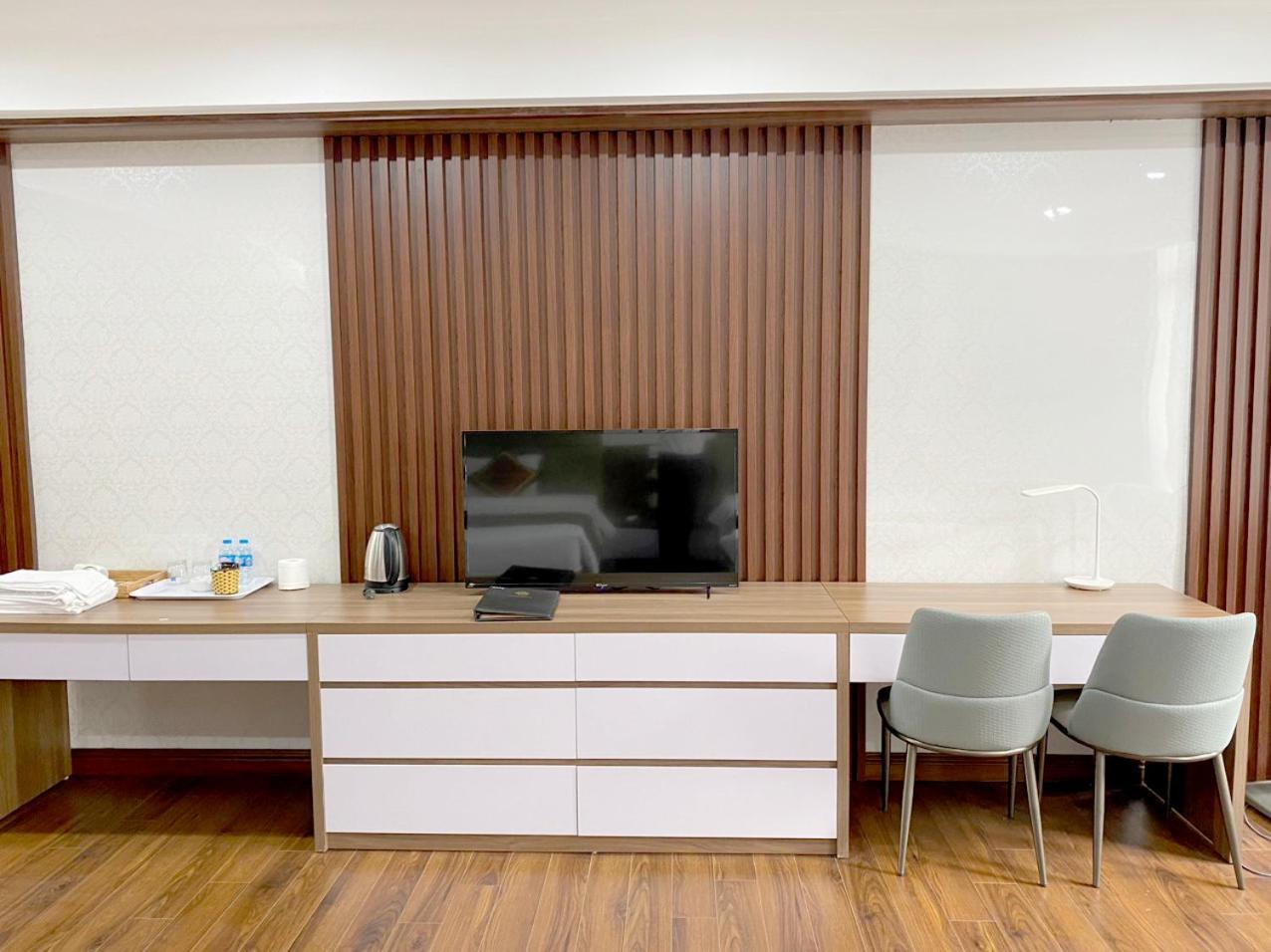 NguyẽN QuyèN Hotel Hà Nội Ngoại thất bức ảnh