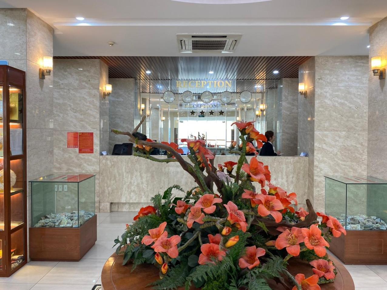 NguyẽN QuyèN Hotel Hà Nội Ngoại thất bức ảnh