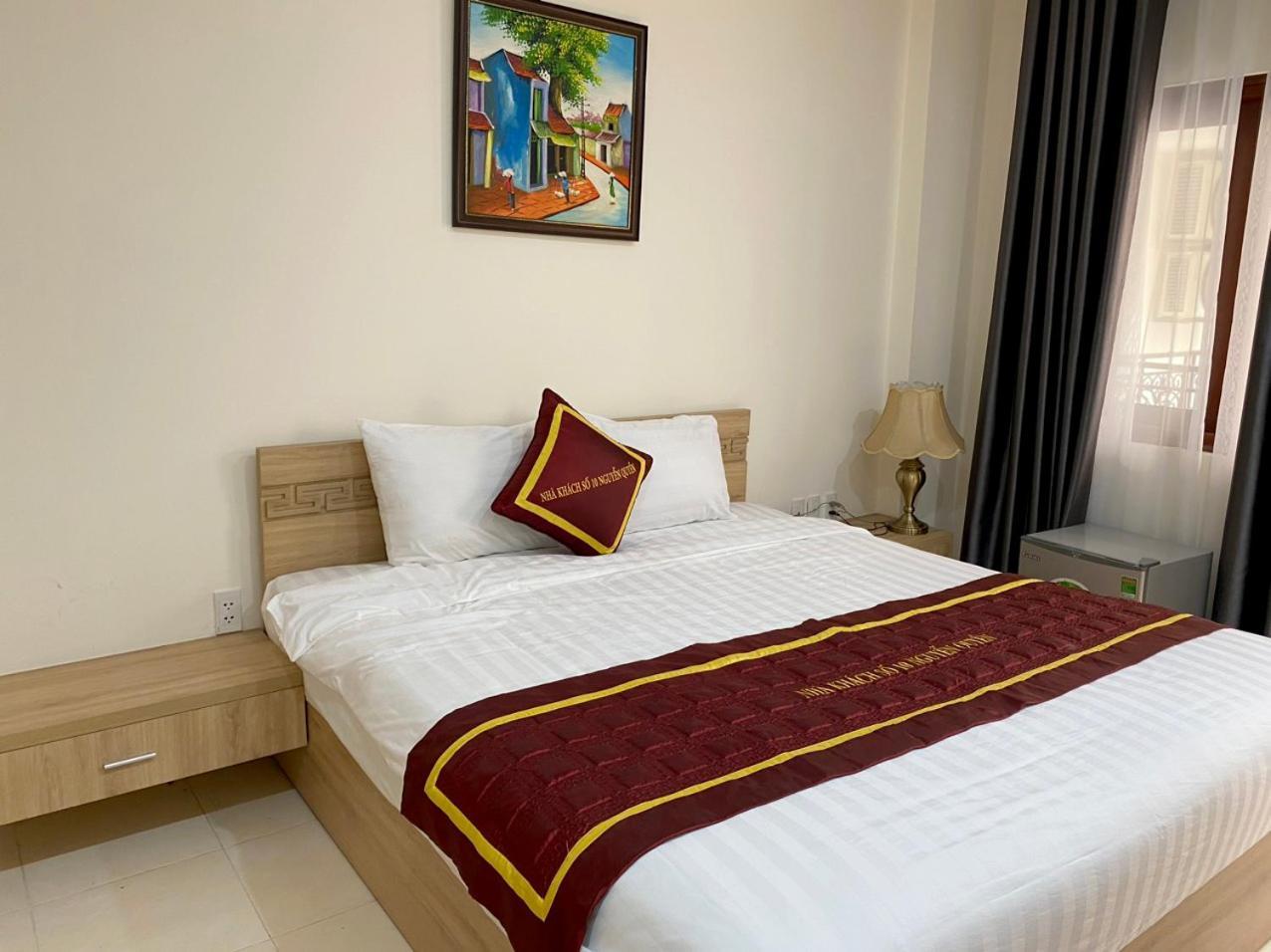 NguyẽN QuyèN Hotel Hà Nội Ngoại thất bức ảnh