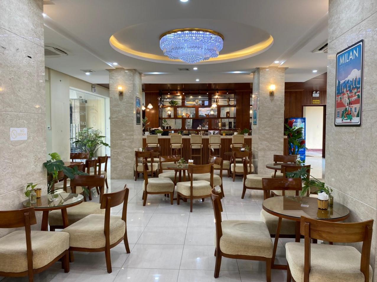 NguyẽN QuyèN Hotel Hà Nội Ngoại thất bức ảnh