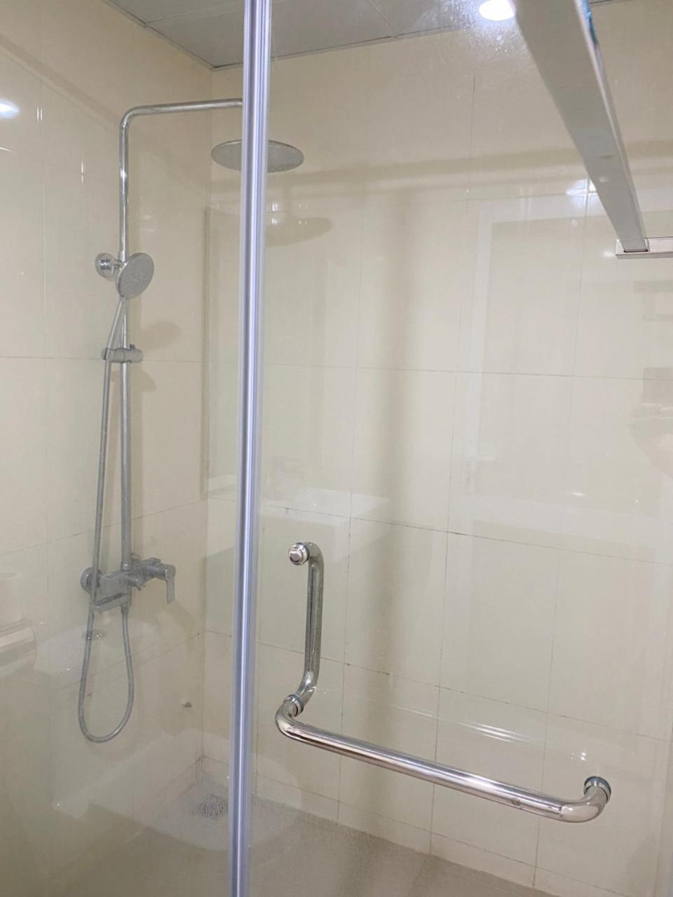 NguyẽN QuyèN Hotel Hà Nội Ngoại thất bức ảnh